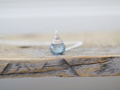 Moss Aquamarine Necklace