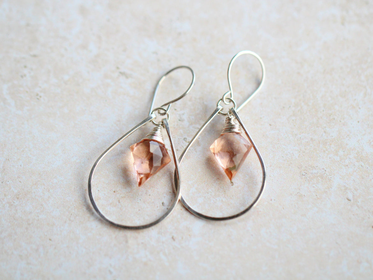 Arrow Hoop Earrings -  Rosé Quartz
