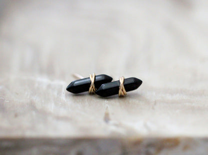 Crest Studs - Obsidian