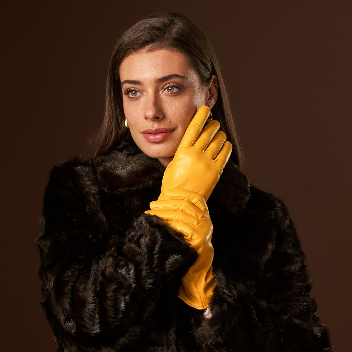 Isabella (yellow) - Italian lambskin leather gloves with luxurious cashmere lining — photo 2 of 10