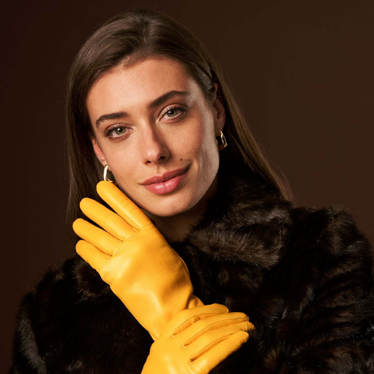 Isabella (yellow) - Italian lambskin leather gloves with luxurious cashmere lining — photo 9 of 10