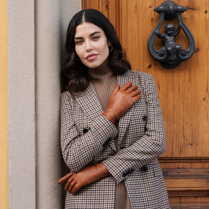 Isabella (cognac) - Italian lambskin leather gloves with cashmere lining — photo 6 of 10