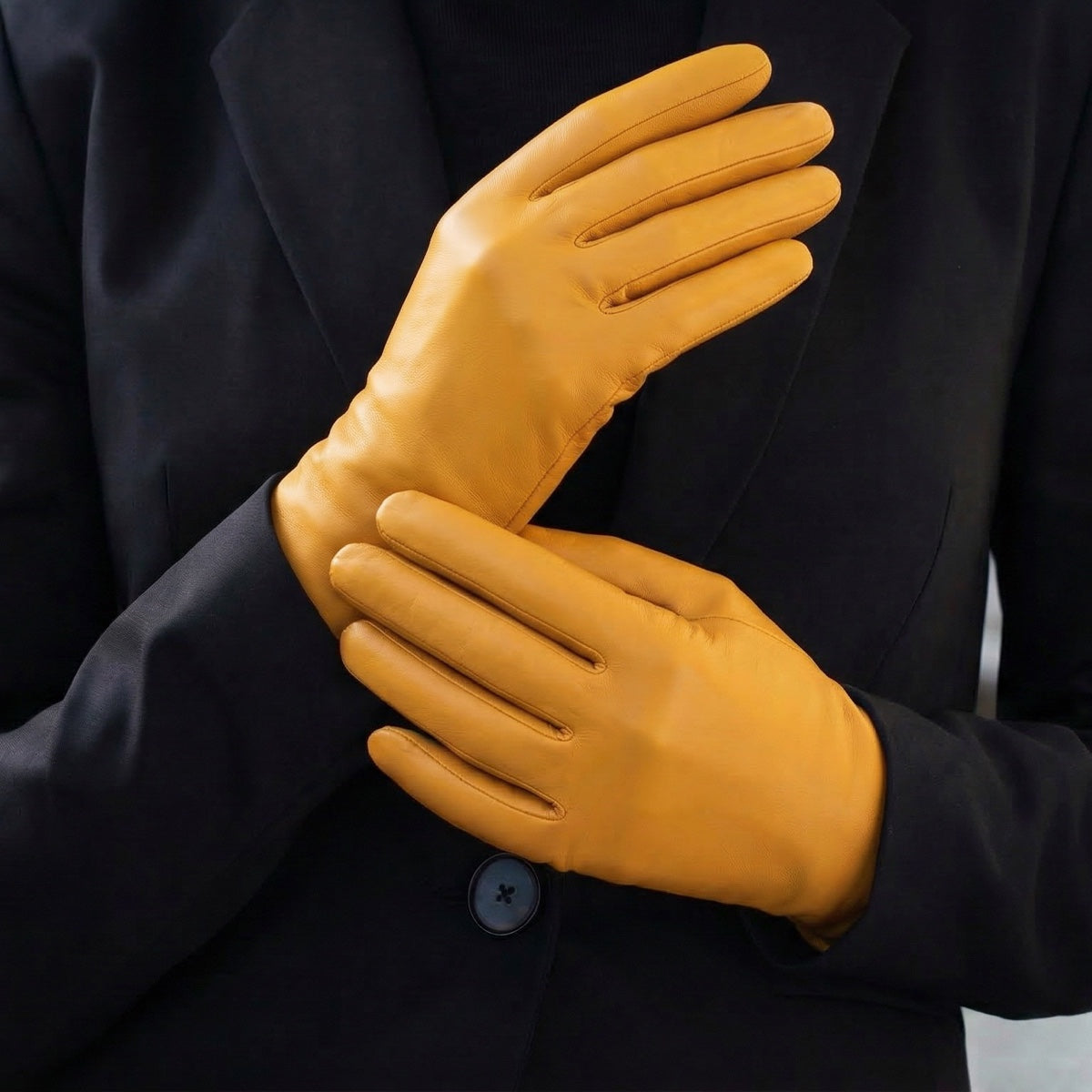 Isabella (yellow) - Italian lambskin leather gloves with cashmere lining — photo 3 of 10
