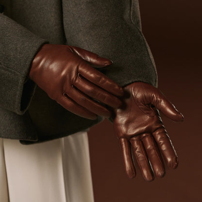 Isabella (brown) - Italian lambskin leather gloves with cashmere lining — photo 7 of 10
