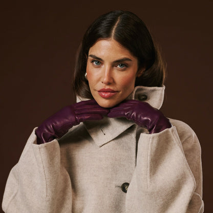Isabella (eggplant) - Italian lambskin leather gloves with cashmere lining — photo 8 of 10