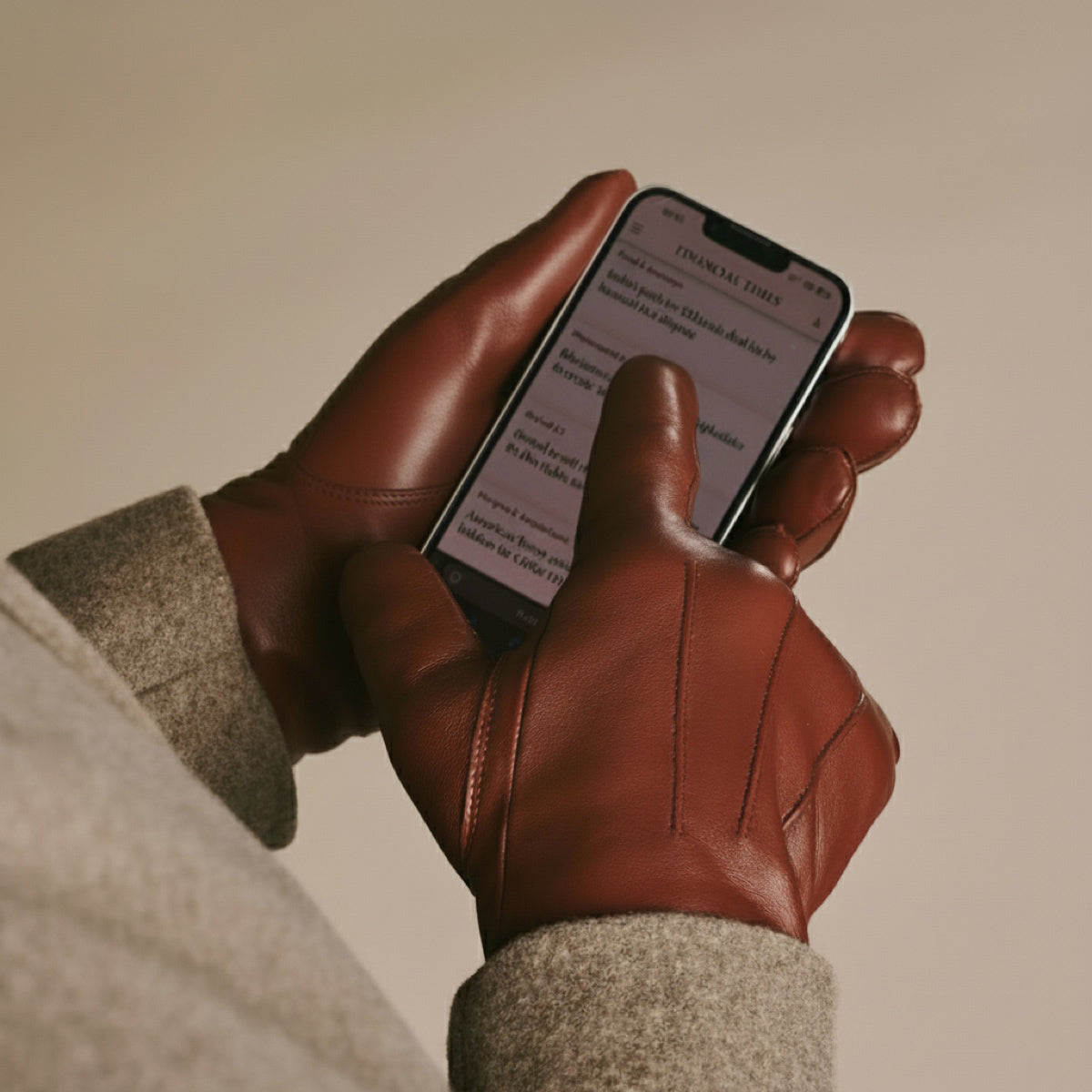 Julietta (brown) - Lambskin leather gloves with plush rabbit fur lining and touchscreen feature — photo 2 of 10
