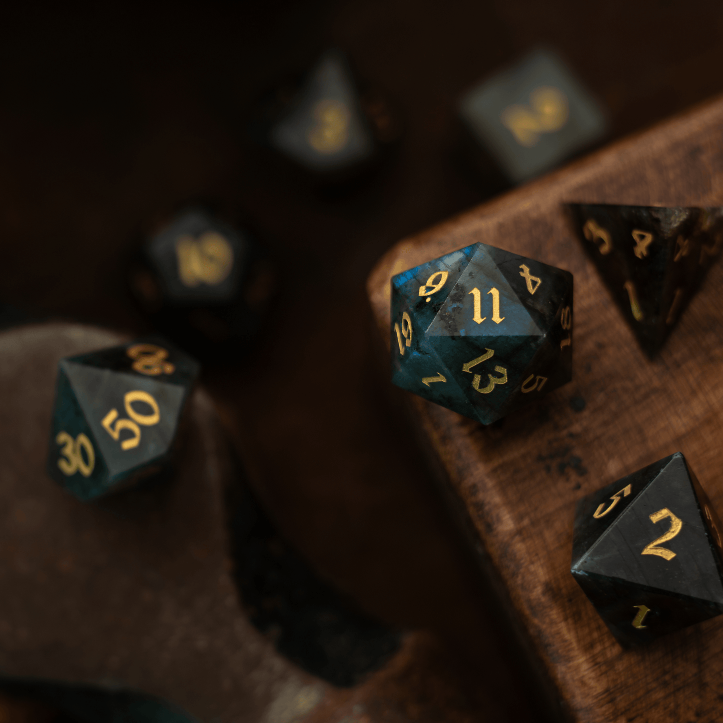 Juego de dados DND de labradorita