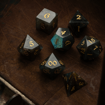 Juego de dados DND de labradorita