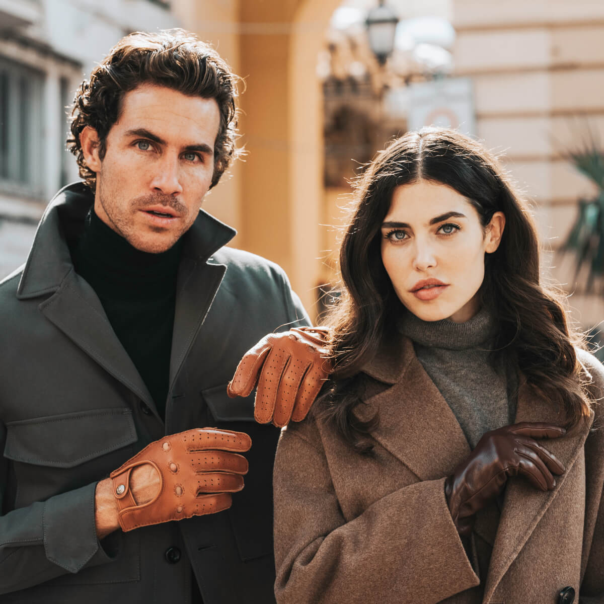 Leonardo (brown) - Italian driving gloves made of American deerskin leather — photo 5 of 10