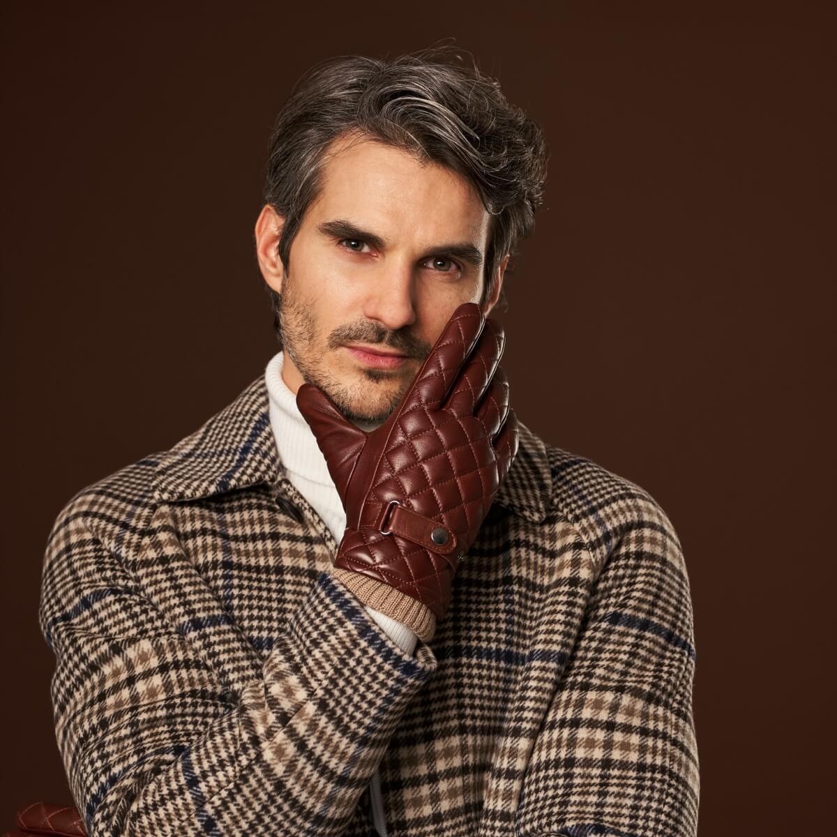 Luca (brown) - Italian lambskin leather gloves with cashmere lining and checkered pattern — photo 9 of 10