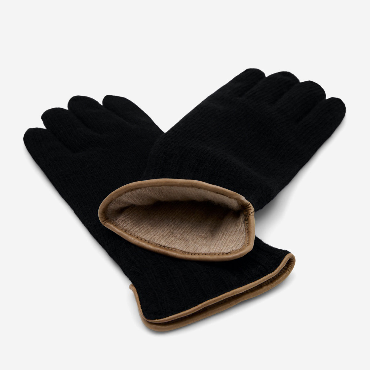 Luciano (black) - Handmade Italian knitted wool gloves with luxurious cashmere lining — photo 3 of 10