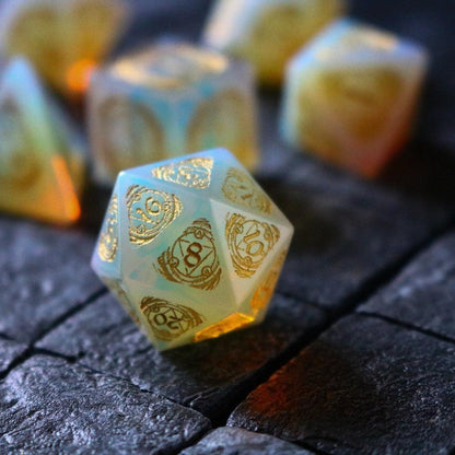 Mage Fury Edelstein Opalit Handgeschnitztes D&D Würfelset