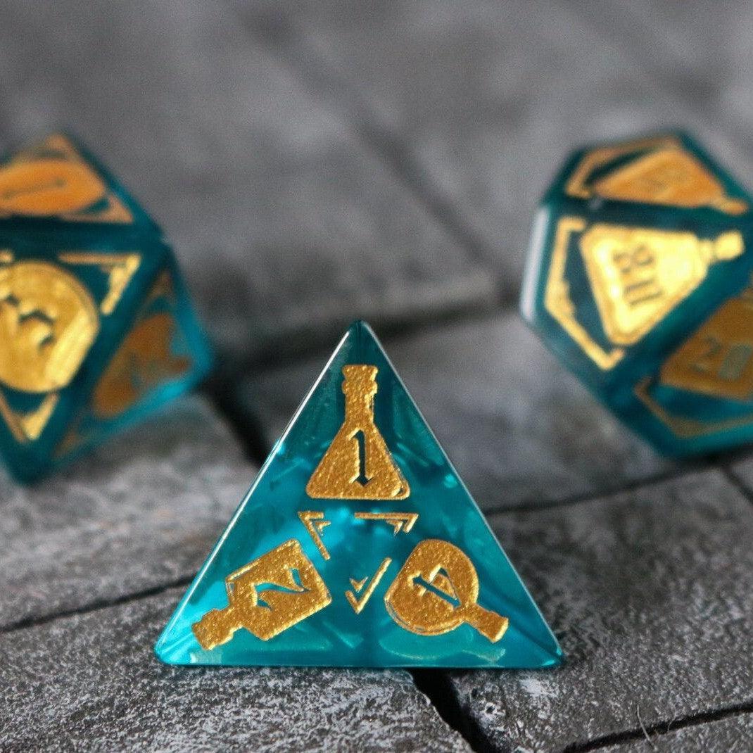 Manatrank-Würfelset aus blauem Zirkonia-Glas für D&D