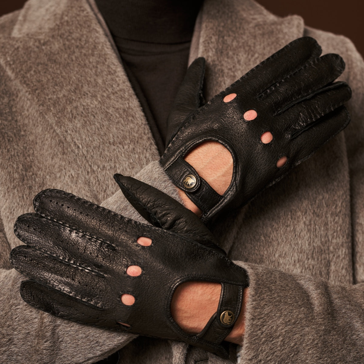 Marcello (black) – Luxurious Italian peccary driving gloves — photo 2 of 10