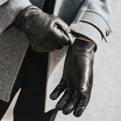 Marco (black) - Italian lambskin leather gloves with white rabbit fur lining
