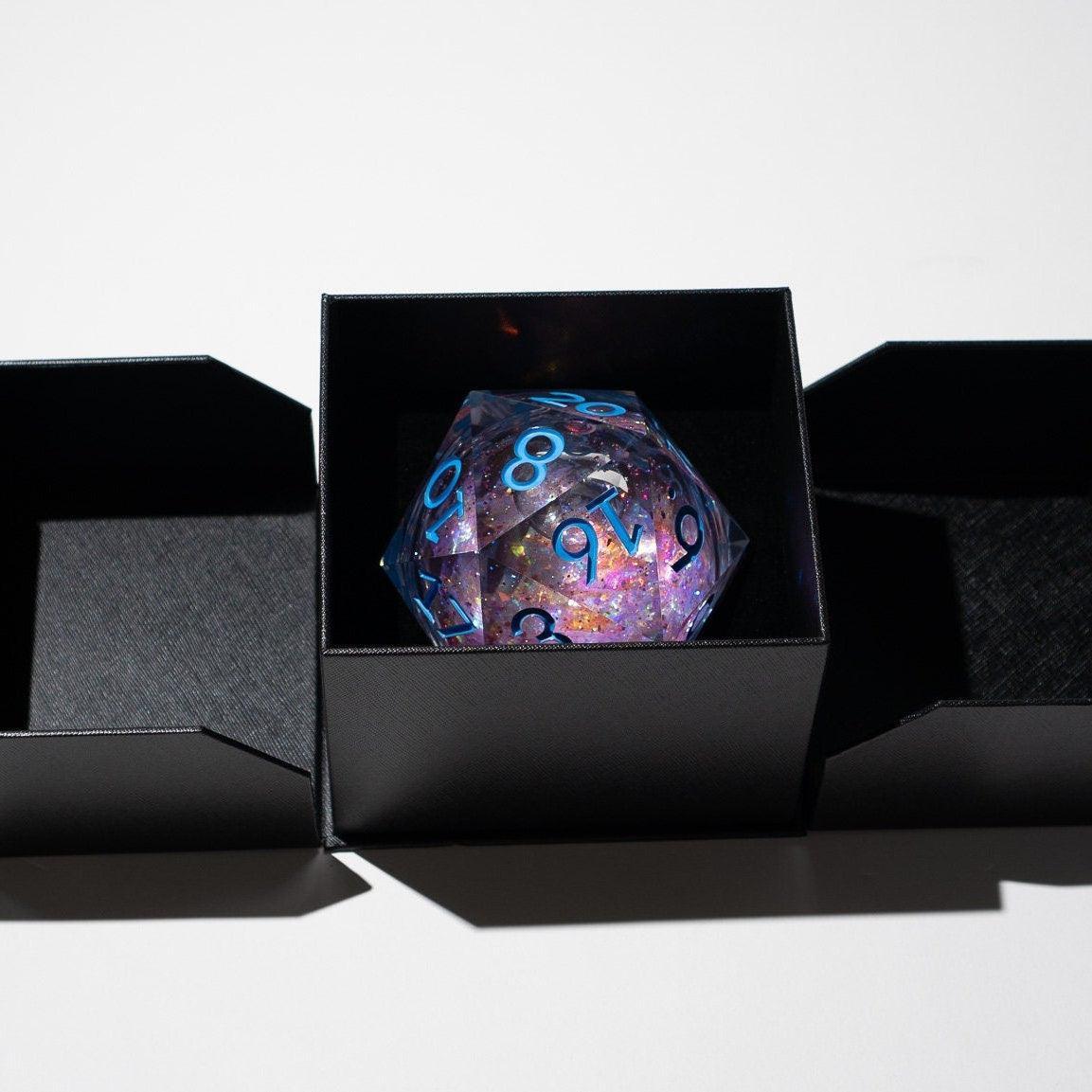 Massiver pastellrosa babyblauer Glitzer Liquid Core 95MM Chonk handgefertigter Harzwürfel und Box