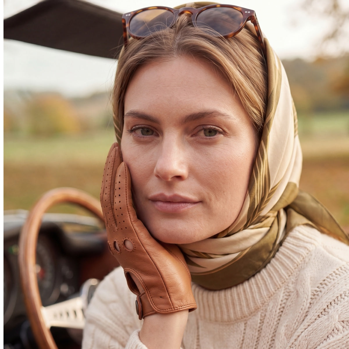 CD4378 (camel) - Women's sporty Italian leather driving gloves — photo 6 of 10