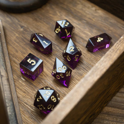 Mystisches Violett Harz DND Würfel-Set