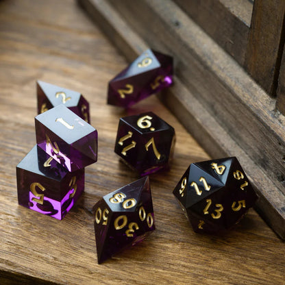 Mystisches Violett Harz DND Würfel-Set