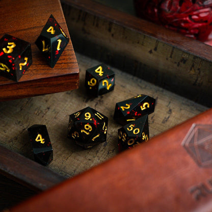 Juego de dados DND de resina hechos a mano Night Blood