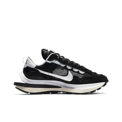 Nike Sacai X VaporWaffle 'Black White'