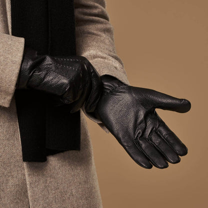 Noah (black) – Luxurious deerskin leather gloves with warm wool lining — photo 5 of 10