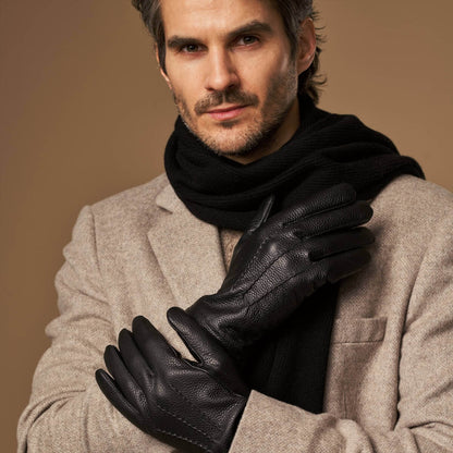 Noah (black) – Luxurious deerskin leather gloves with warm wool lining — photo 6 of 10
