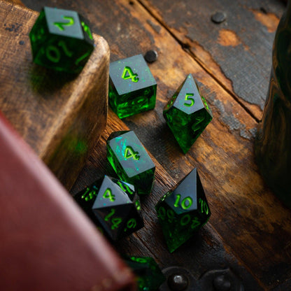 Nox Green Handgemachtes Harz-DND-Würfelset