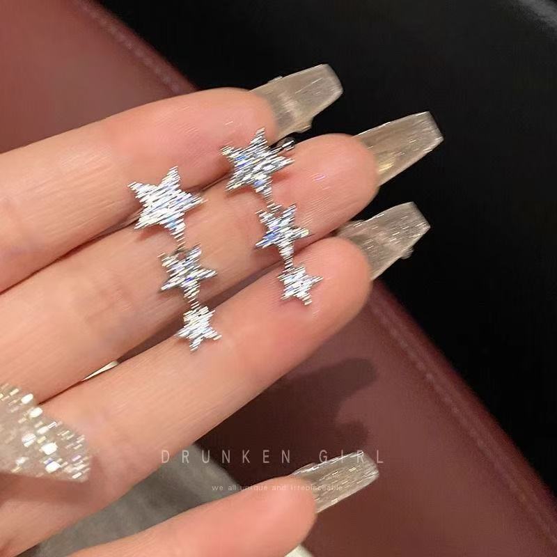 Niche High-grade Sense Full Diamond Light Luxury Earless Tassel Ear Clip