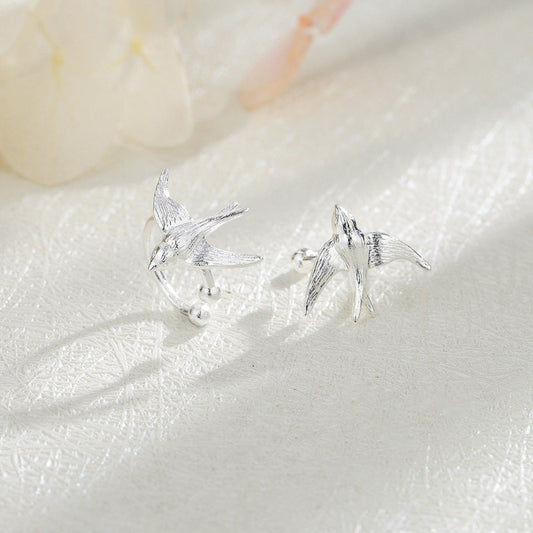 Classy Flying Bird Middle Ancient Animal Earrings