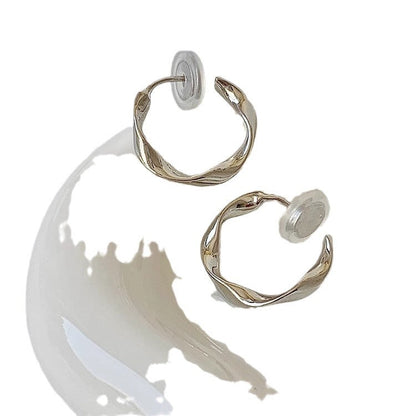Simple Cold Feeling Twisted Mosquito Coil Retro Temperamental Style Ear Clip