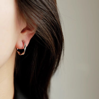 Simple Cold Feeling Twisted Mosquito Coil Retro Temperamental Style Ear Clip