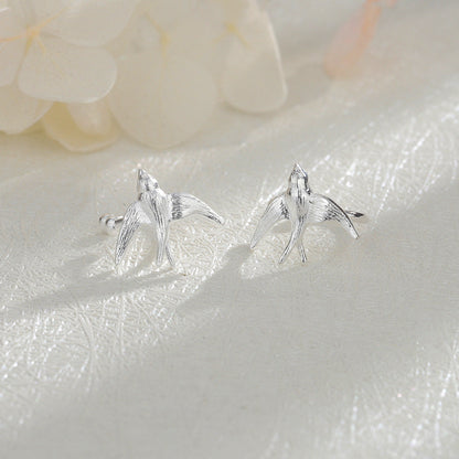 Classy Flying Bird Middle Ancient Animal Earrings
