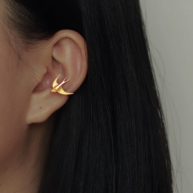 Classy Flying Bird Middle Ancient Animal Earrings