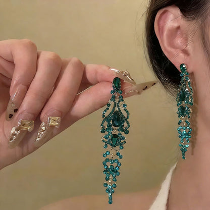 Women's Exaggerated Green Diamond Flower Personalized Design Long Ear Clip