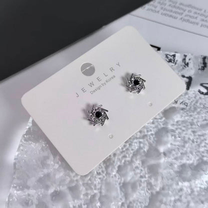 Men's Geometric Magnetic Trendy Personality High Sense Elegant Hip Hop Ear Clip