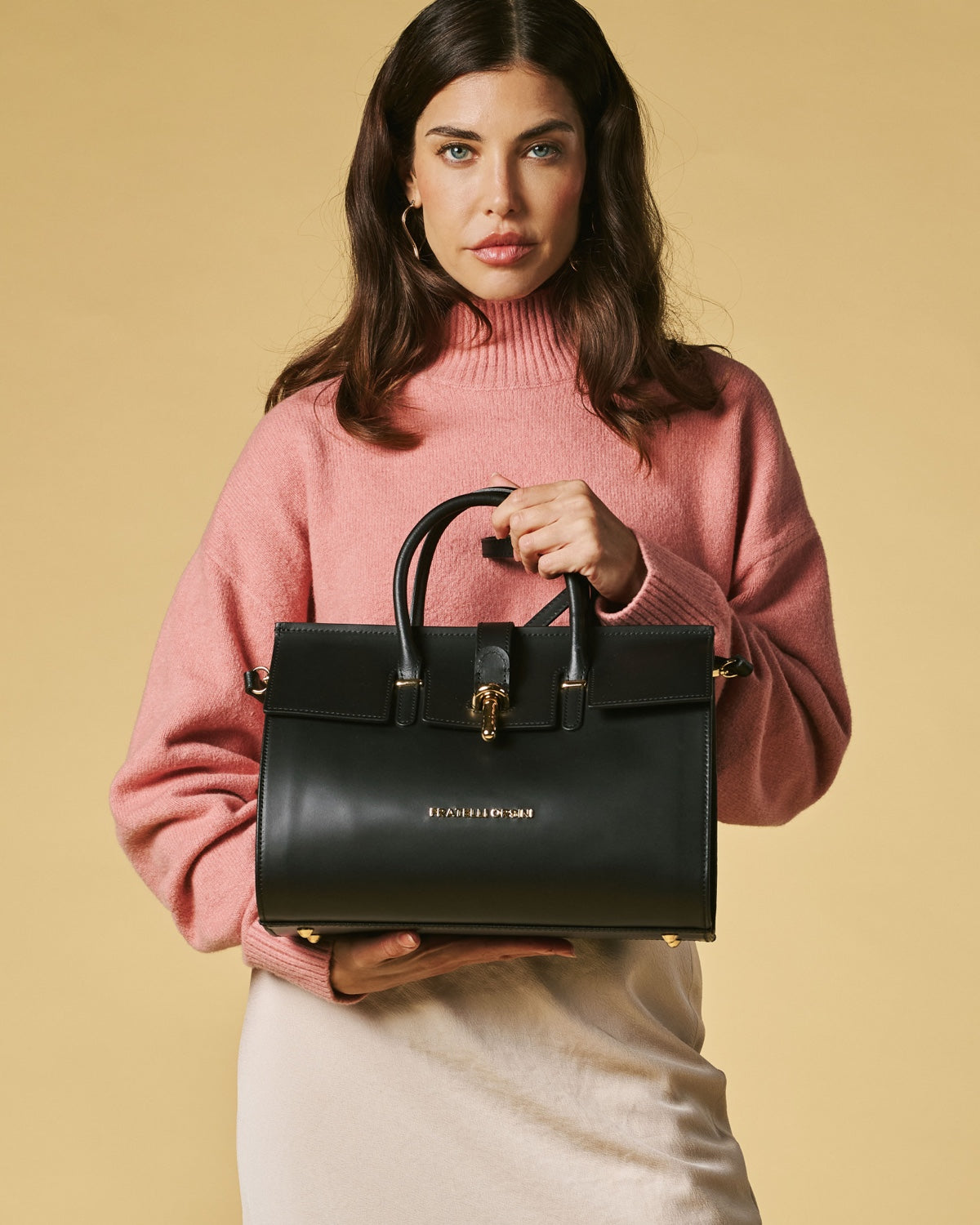 Oriana (black) - Italian calf leather women's handbag (with shoulder strap) — photo 3 of 8