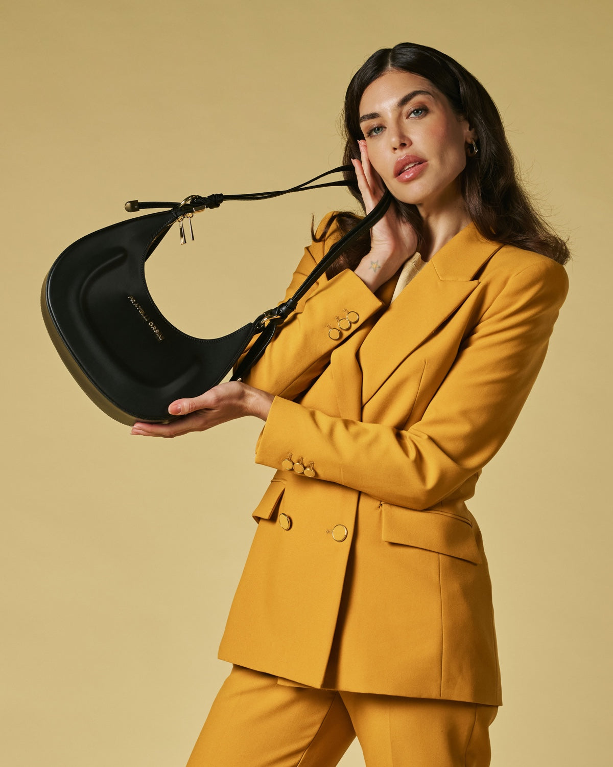 Ornella (black) - Italian calf leather women's crossbody bag (with shoulder strap) — photo 3 of 8