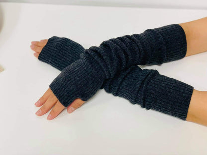 Arm Warmers: Örgöö - 100% Mongolian Cashmere