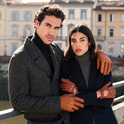 Antonio (brown) – Luxurious Italian peccary leather gloves with cashmere lining — photo 10 of 10