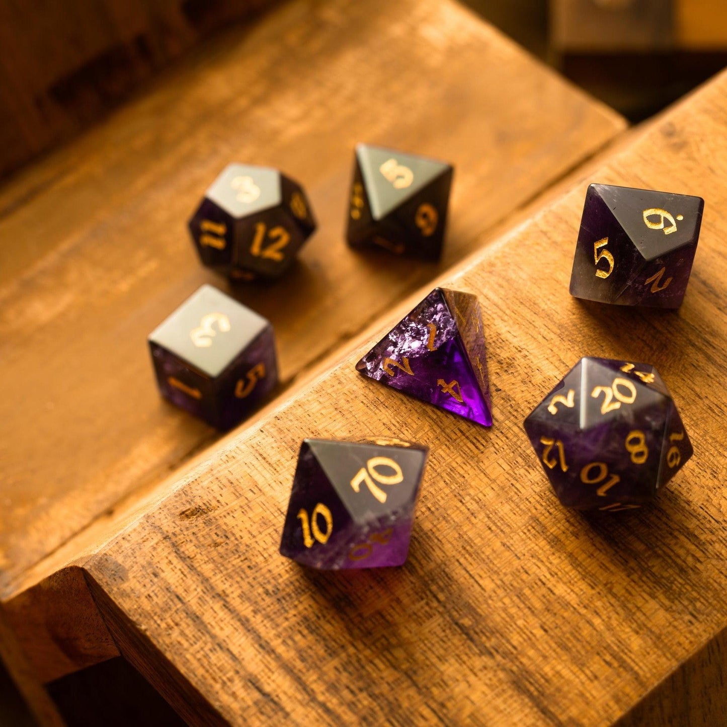 Lila Edelstein Amethyst DND Würfel-Set