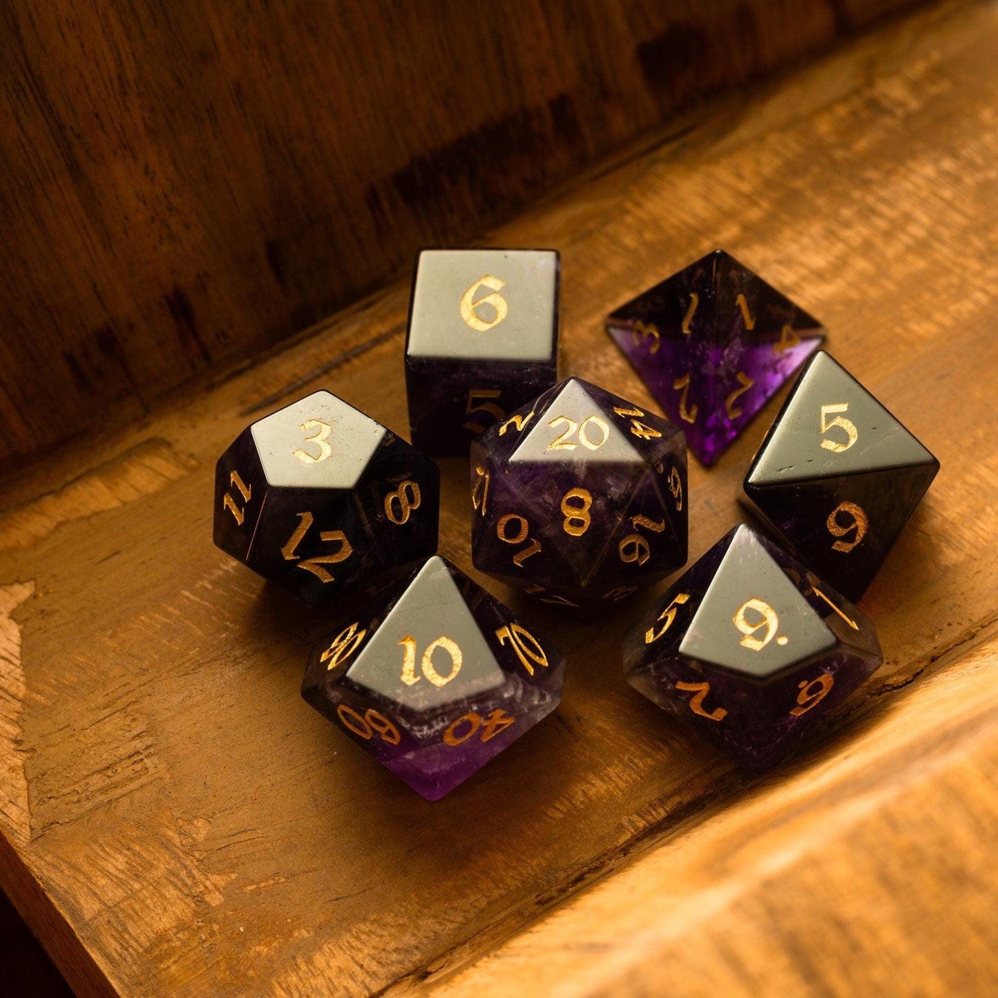 Lila Edelstein Amethyst DND Würfel-Set