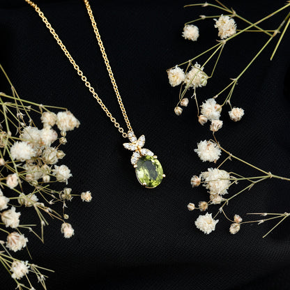 1,7 Karat Oval Peridot Diamant Blumenkette für Damen