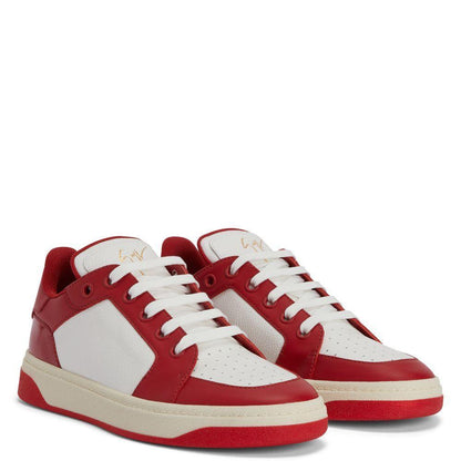 Giuseppe Zanotti GZ94 Premium Low-Top Sneakers In White Leather With Black Accents