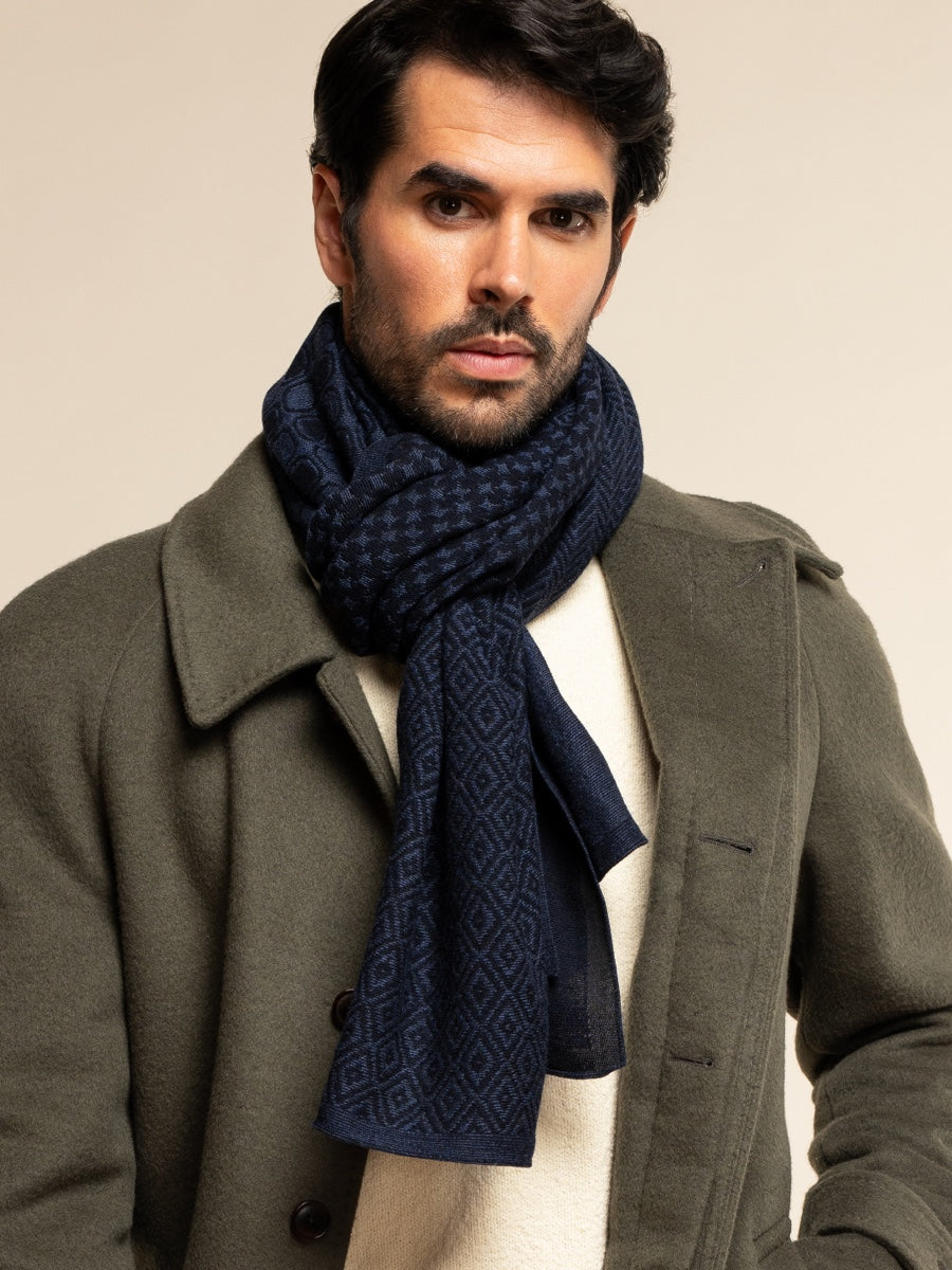Bruno (blue) - Warm and soft Italian scarf from wool blend — photo 2 of 10