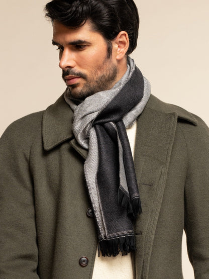 Romeo (blue/grey) - Italian warm and soft scarf made from 100% wool — photo 2 of 9