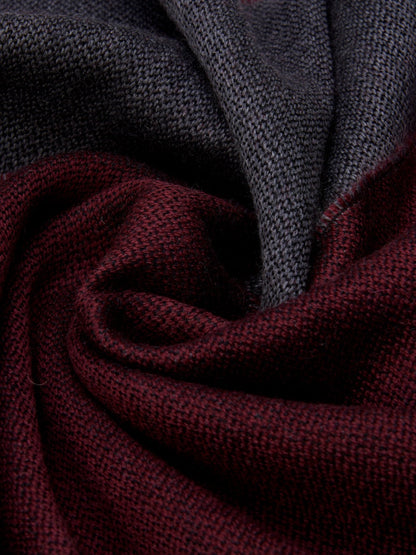 Romeo (red/grey) - Italian warm and soft scarf made from 100% wool — photo 3 of 10