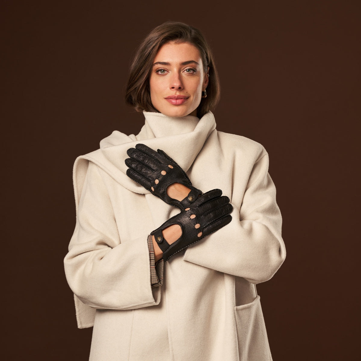 Raffaella (black) – Luxurious Italian peccary driving gloves — photo 2 of 10