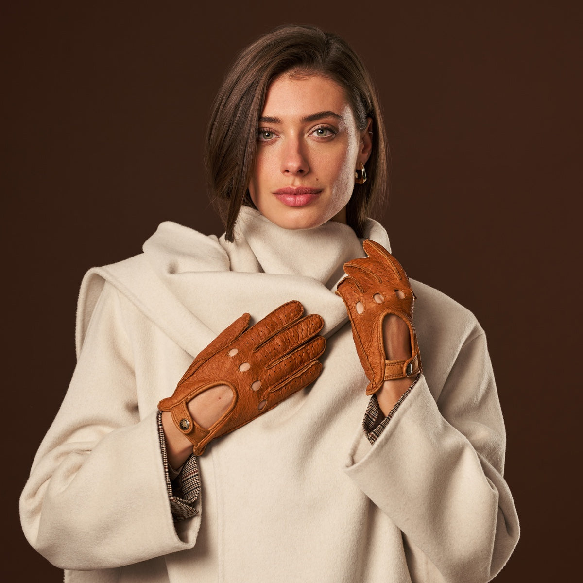 Raffaella (brown) – Luxurious Italian peccary driving gloves — photo 2 of 10