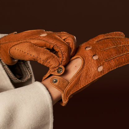 Raffaella (brown) – Luxurious Italian peccary driving gloves — photo 9 of 10